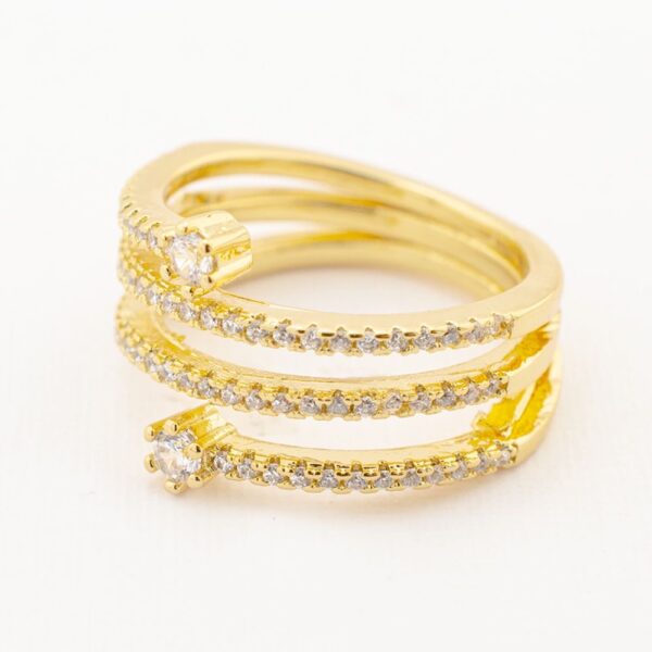 Anillo 4 lineas 2 cristales dorado