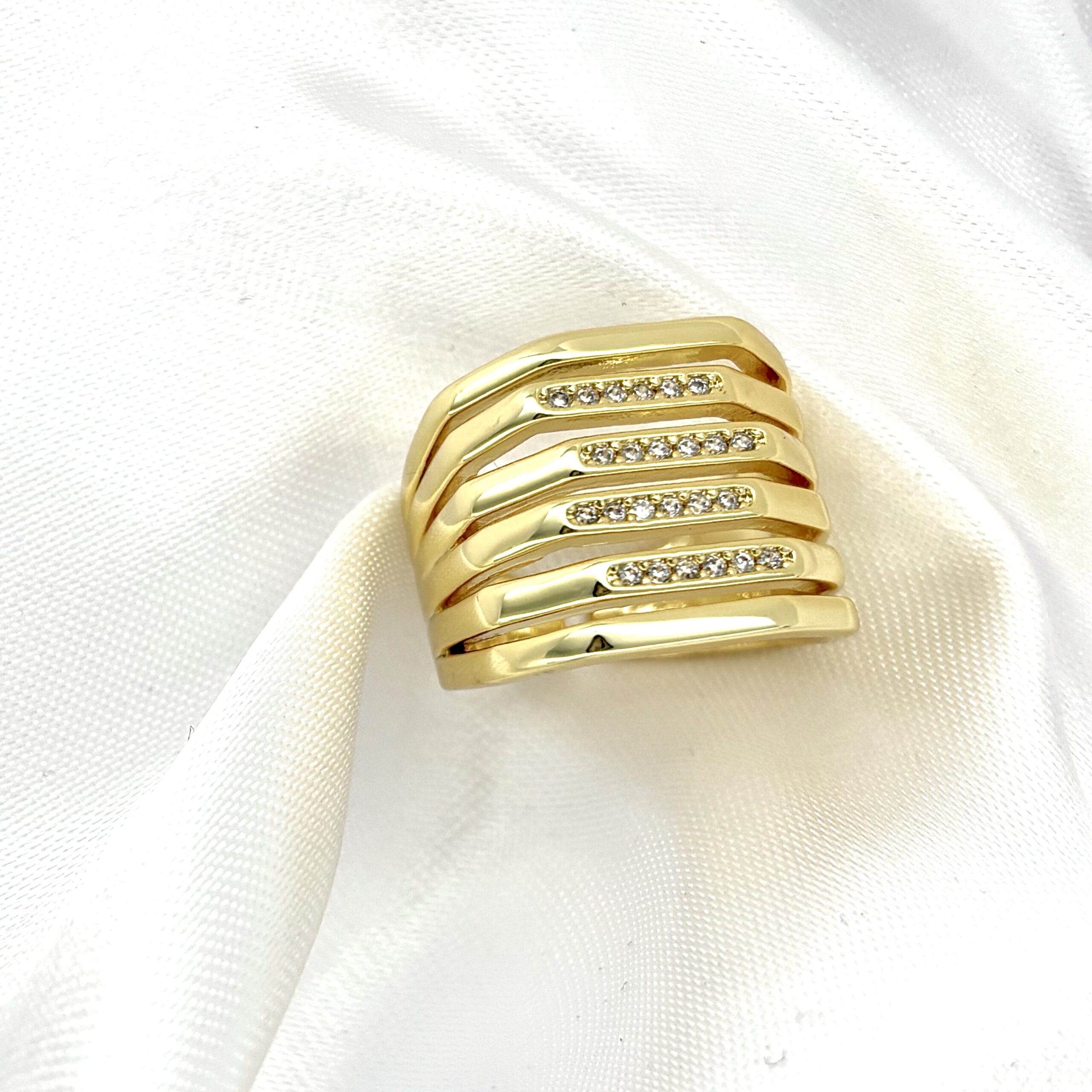Anillo 6 lineas cristales
