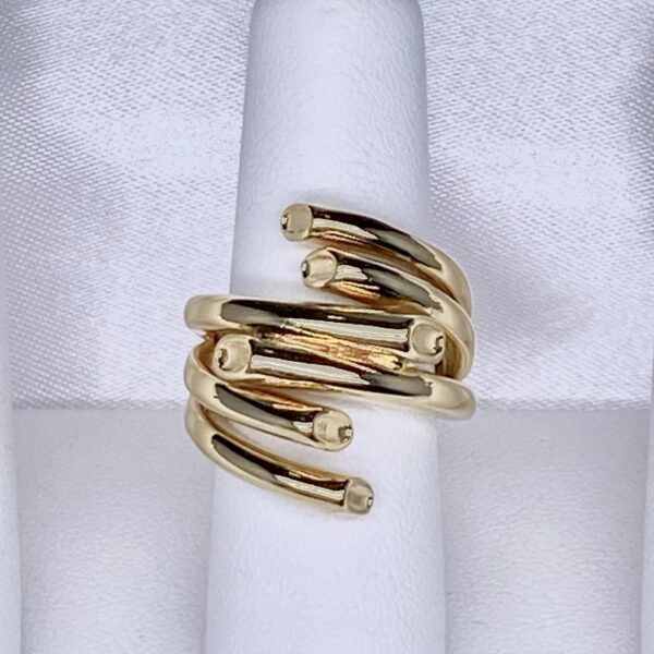 Anillo lineas cruzadas