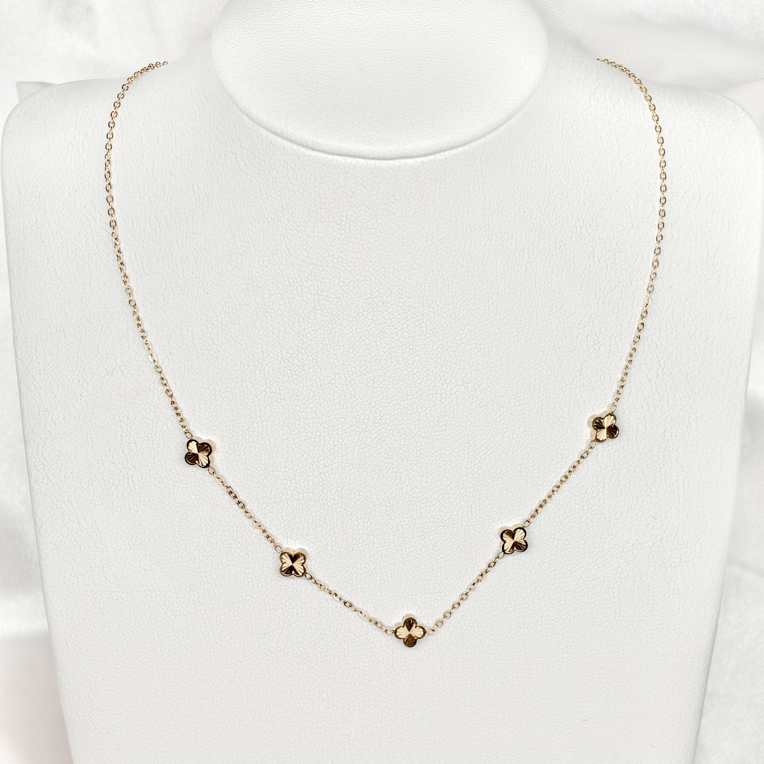 Collar 5 flores