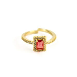 Anillo cuadro piedra rosa