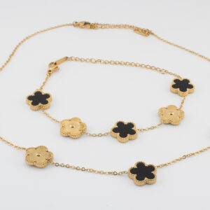 Collar flores negras y doradas