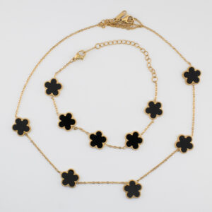 Collar flor negra
