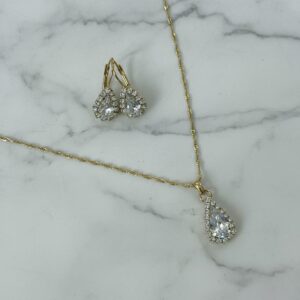 JUEGO PIEDRA EN GOTA